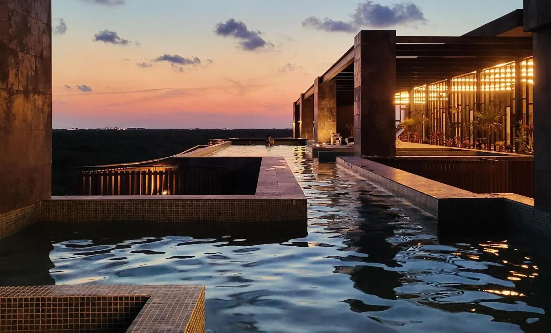 Apartment With Private Jacuzzi, Rooftop Pools & Free Beach Club 0*, Tulum Mexico