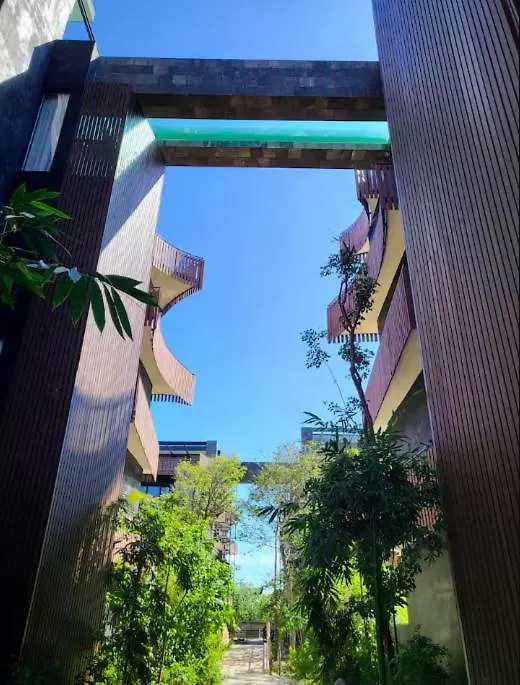 Apartment With Private Jacuzzi, Rooftop Pools & Free Beach Club