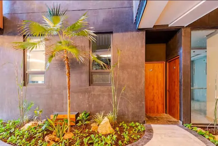 Apartment With Private Jacuzzi, Rooftop Pools & Free Beach Club
