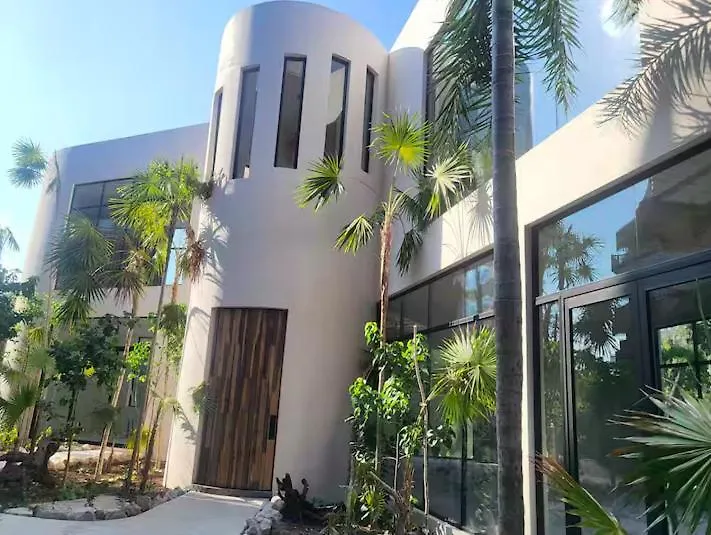 Apartment With Private Jacuzzi, Rooftop Pools & Free Beach Club  Tulum