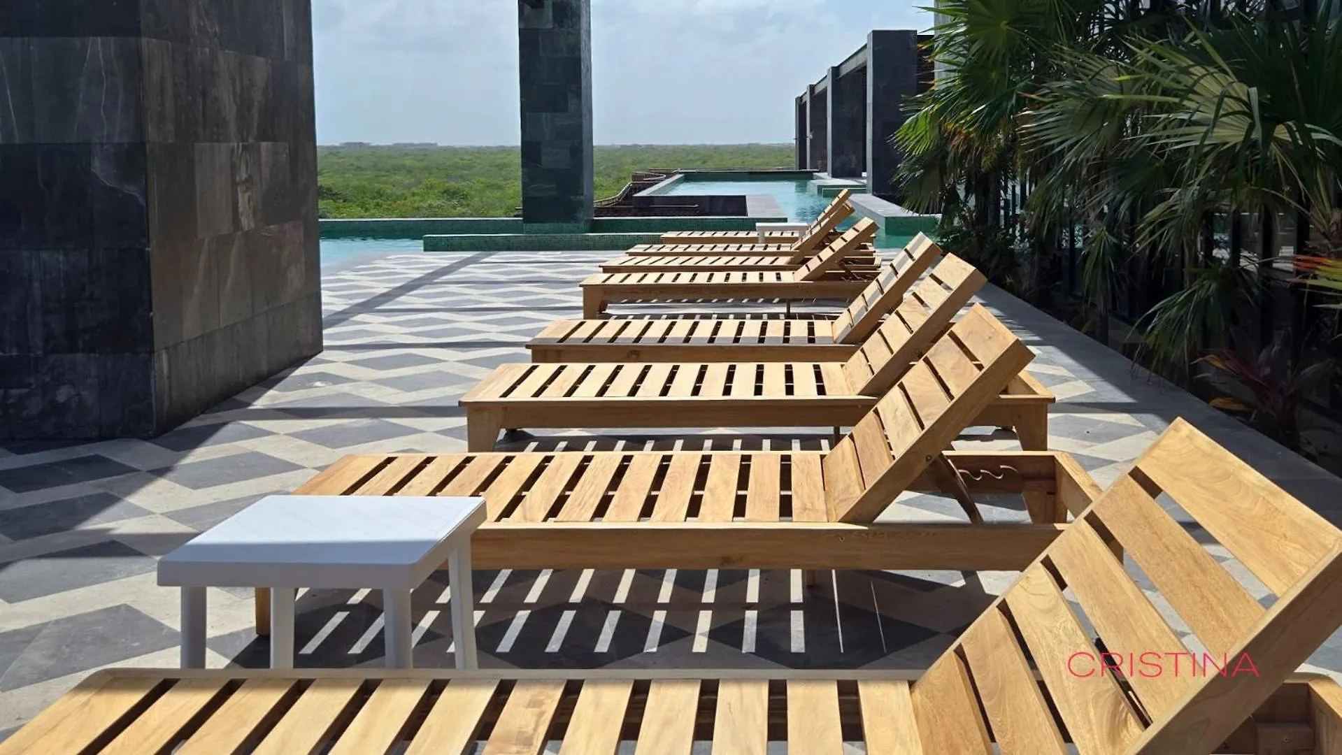 Apartment With Private Jacuzzi, Rooftop Pools & Free Beach Club トゥルム 0*,  メキシコ