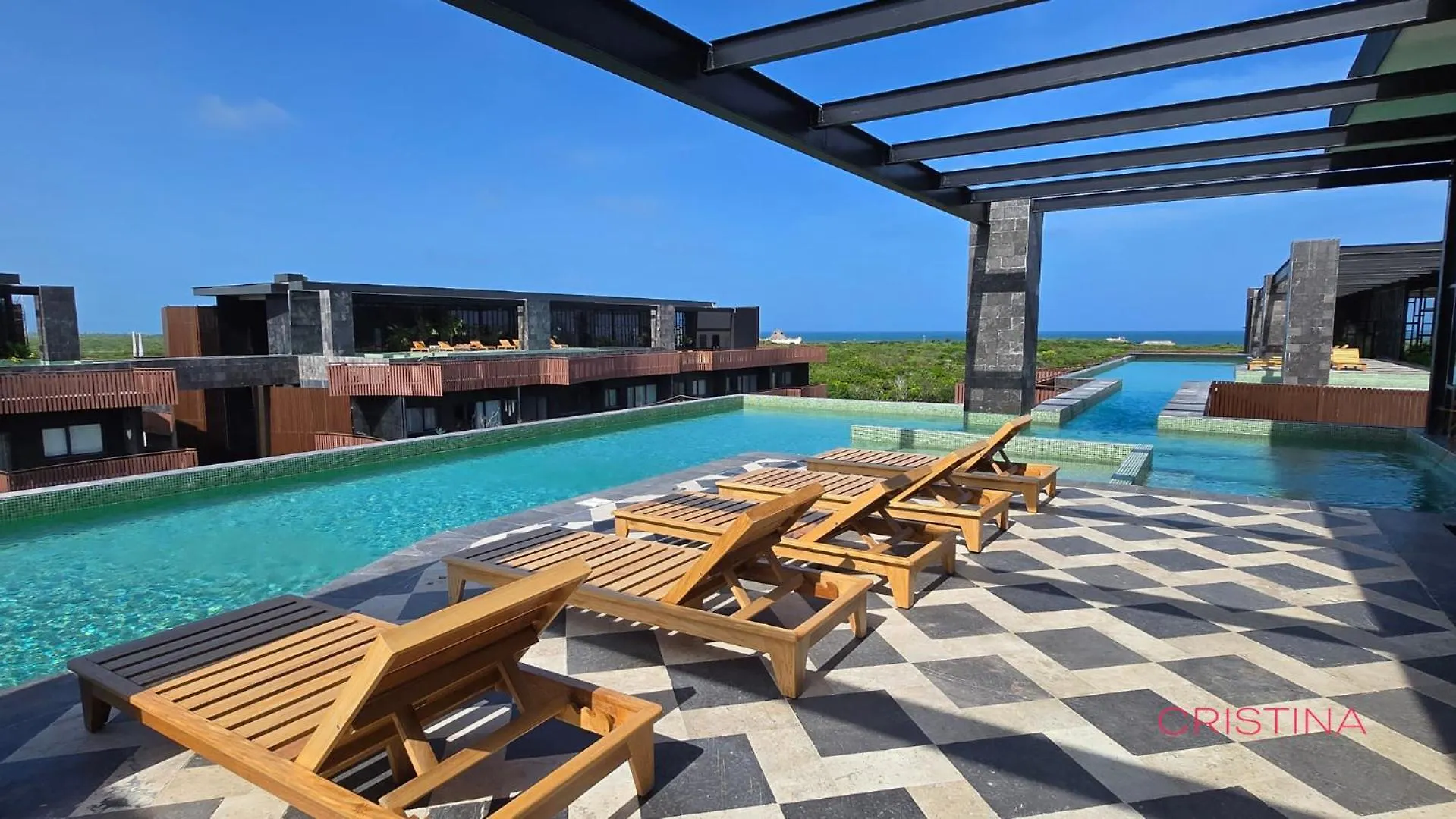 Apartment With Private Jacuzzi, Rooftop Pools & Free Beach Club トゥルム